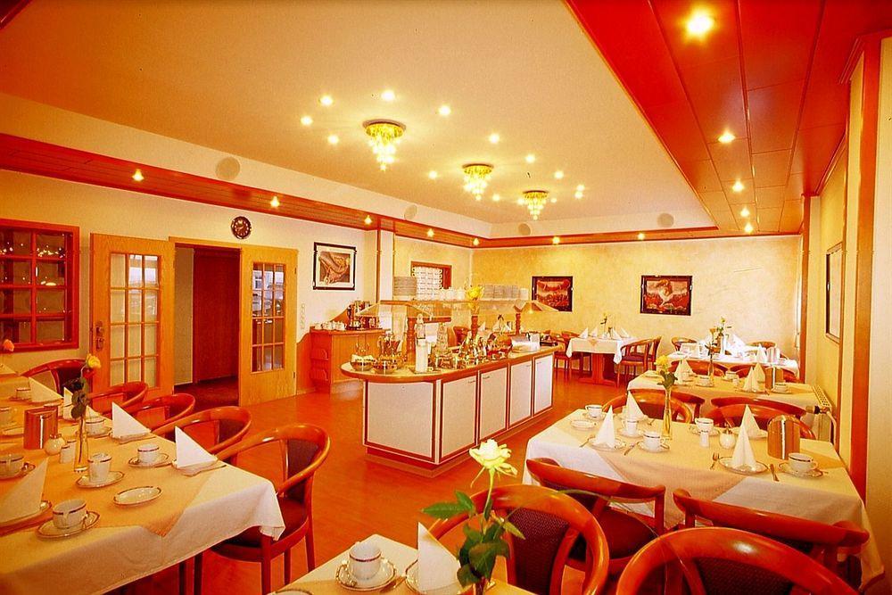 קיל Hotel Am Schwedenkai מראה חיצוני תמונה